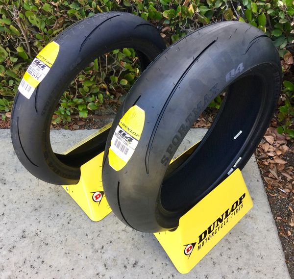Dunlop Q4 Sportmax Tires